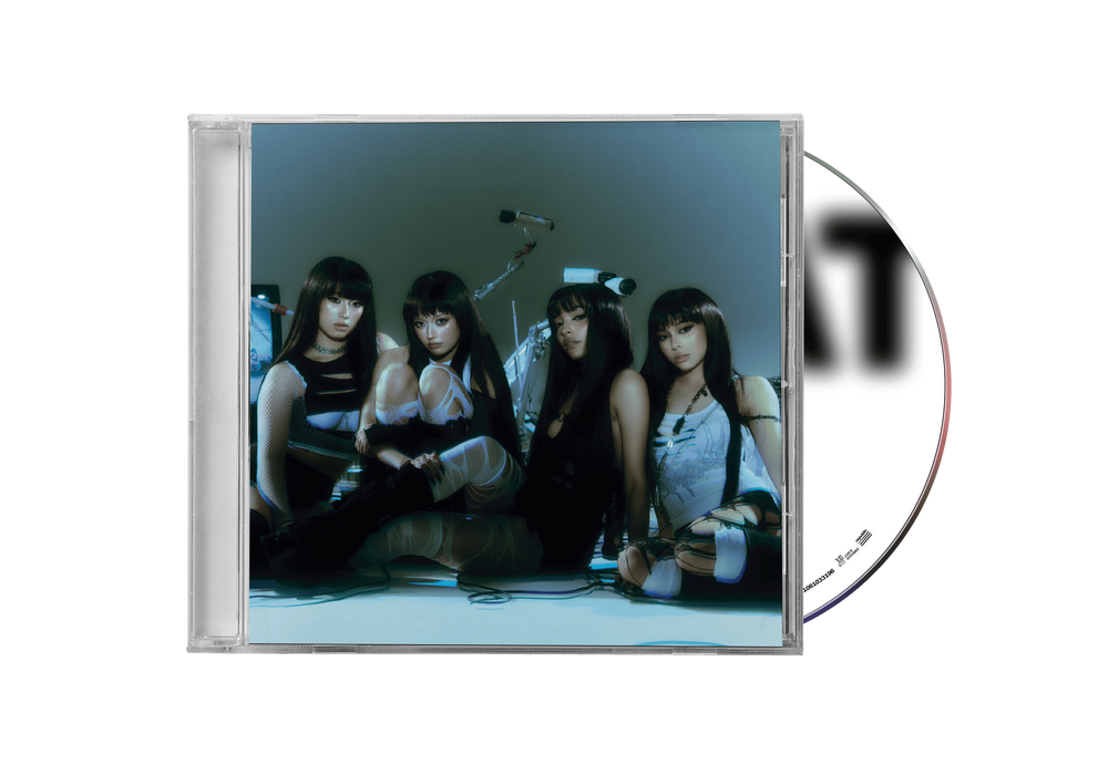 the album cover for Girlset - Chat [offline_groupchat Version 1]