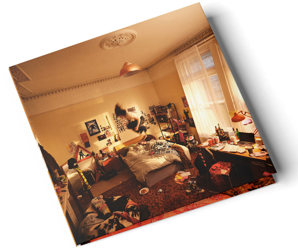 the album cover for Man/Woman/Chainsaw - Cannonball [Gatefold Pocketpack with 12-Page Booklet]